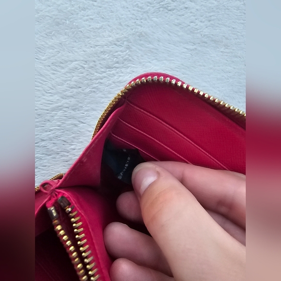 Prada Quilting Wallet - Picture 11 of 15